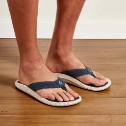 OluKai Ulele - Blue Depth -Shoe Style Sales 10435 TFTF 102 M Ulele BldepBldep Web Opt 1024x1024 38821e35 ec77 4e39 a7f2 b2c962fea290