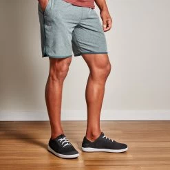 OluKai Moku Pae - Black / Blue Coral 12 OluKai Moku Pae - Black / Blue Coral -Shoe Style Sales 10472 40QS 102 M MOKUPAE BlackBlueCoral