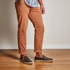 OluKai Lae‘ahi Lauhala - Dark Wood 12 OluKai Lae‘ahi Lauhala - Dark Wood -Shoe Style Sales 10486 6363 102 M LAE AHILAUHALA DkWoodDkWood