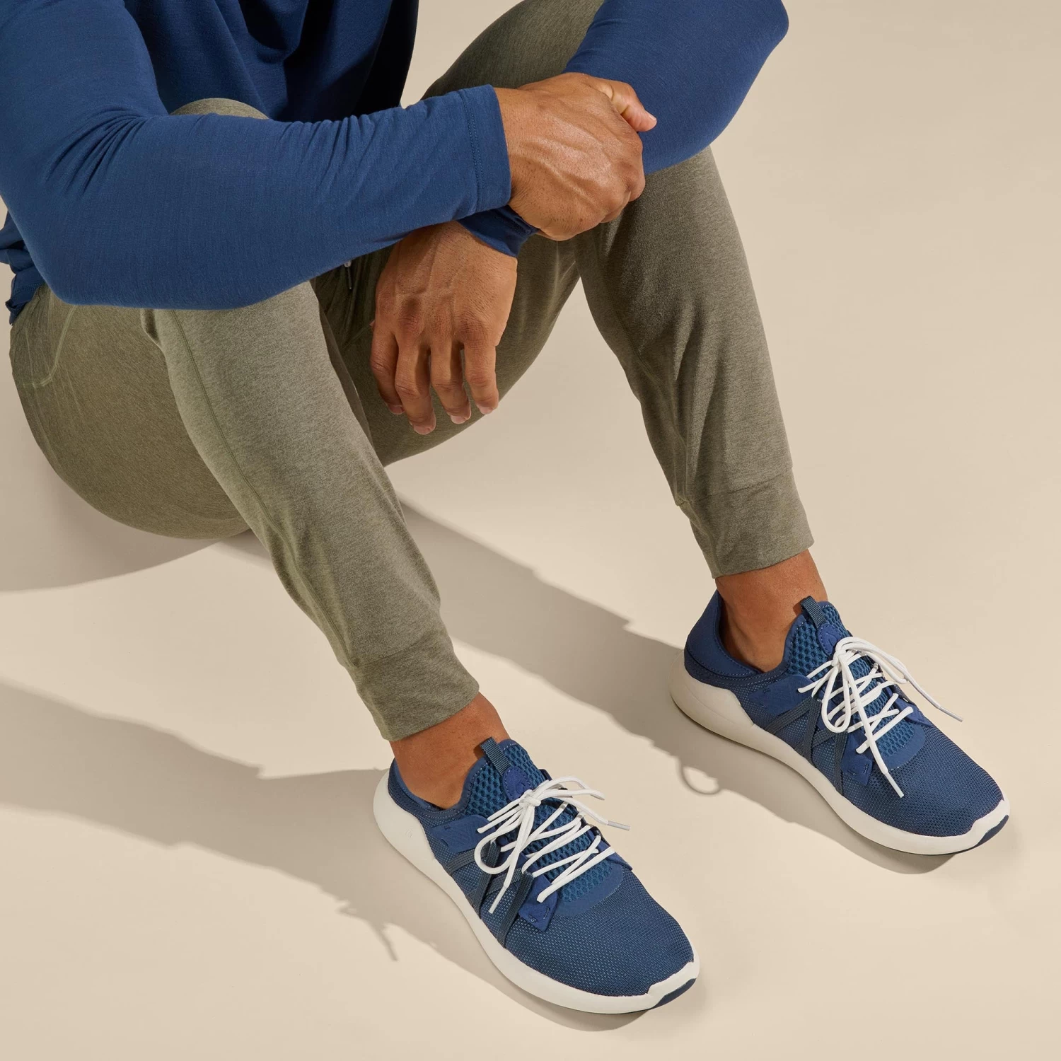 OluKai Holo - Vintage Indigo / White - Image 4