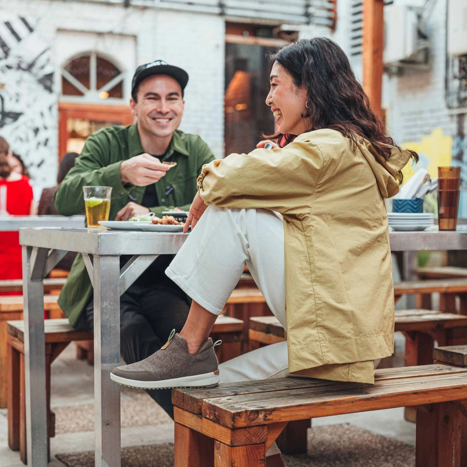 OluKai Lipoa - Tan / Bone 6 OluKai Lipoa - Tan / Bone - Image 4