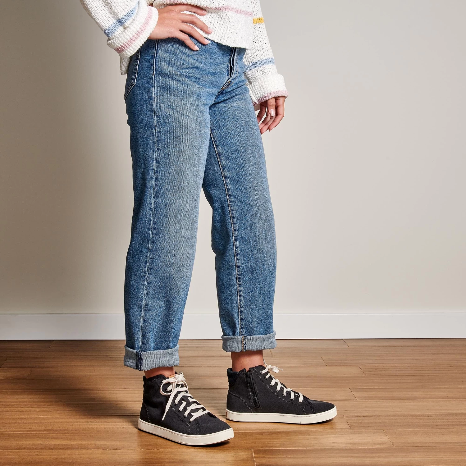 OluKai Pīlahi - Black 6 OluKai Pīlahi - Black - Image 4