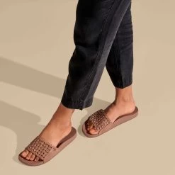 OluKai Kāmola - Tan 15 OluKai Kāmola - Tan -Shoe Style Sales 20497 3434 102 W KAMOLA TanTan