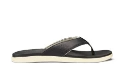 OluKai Alania In Black Sandals
