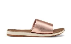 OluKai Nohie 'Olu In Tan Sandals