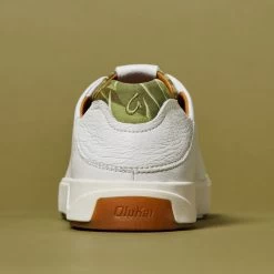 OluKai Lae‘ahi Pili - White / Aloha 20 OluKai Lae‘ahi Pili - White / Aloha -Shoe Style Sales Laeahi Pili Wht 4 5417a6ad 89ea 4cdc af63 5e2855f19fd5
