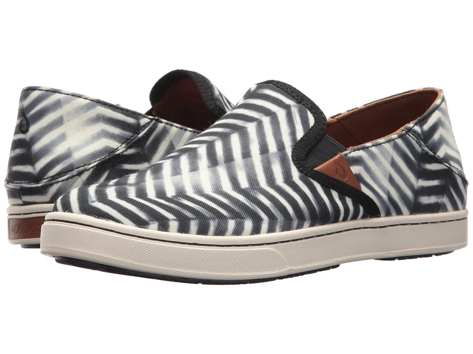 OluKai Pehuea Pa'i (lava Rock/off-white) 3 OluKai Pehuea Pa'i (lava Rock/off-white)